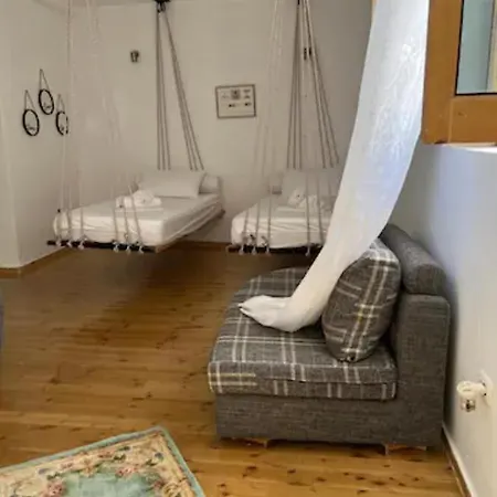 Polyxeni Apartamento