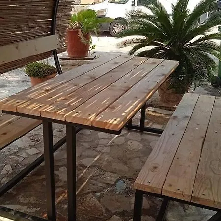 Apartamento Polyxeni Qeparo